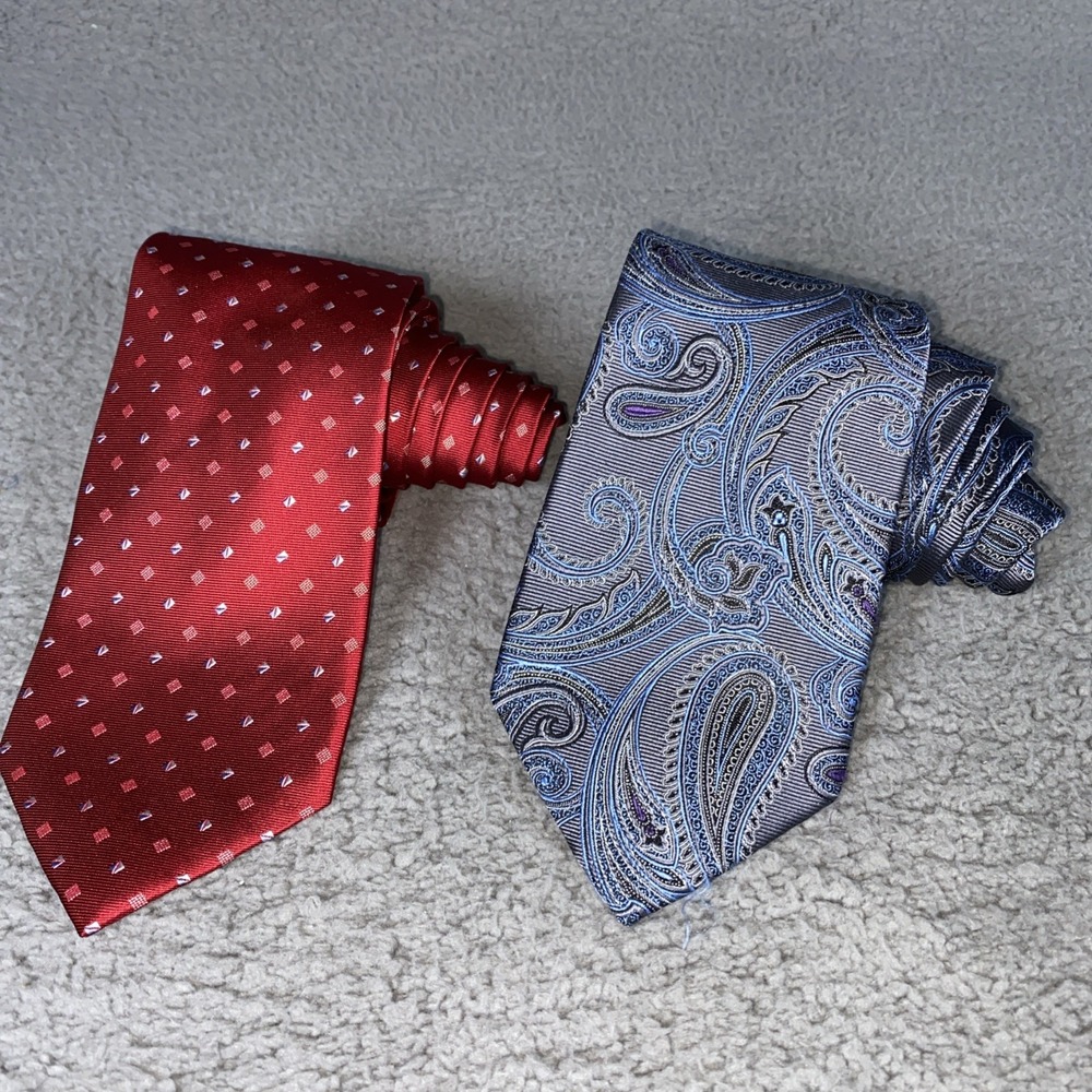 Joseph A Bank Executive/ Signature Collection Mens Silk  Red/bl Geometric/paisle